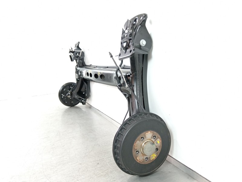 Recambio de puente trasero para seat ibiza (kj1) style go referencia OEM IAM 2Q0501053CH  