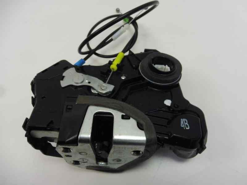 Recambio de cerradura puerta delantera derecha para toyota auris hybrid advance referencia OEM IAM A084219  