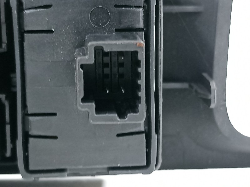 Recambio de mando elevalunas delantero izquierdo para renault captur limited referencia OEM IAM 254118722R 254113300R 254291224R