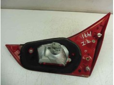 Recambio de piloto trasero izquierdo en porton para toyota auris hybrid advance referencia OEM IAM 8127002230   2