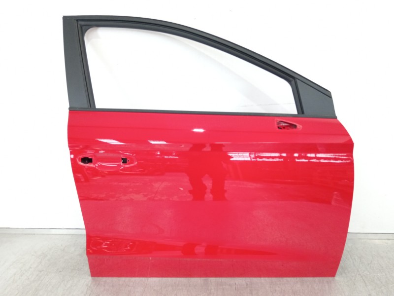 Recambio de puerta delantera derecha para seat ibiza (kj1) style go referencia OEM IAM  6F031312A 