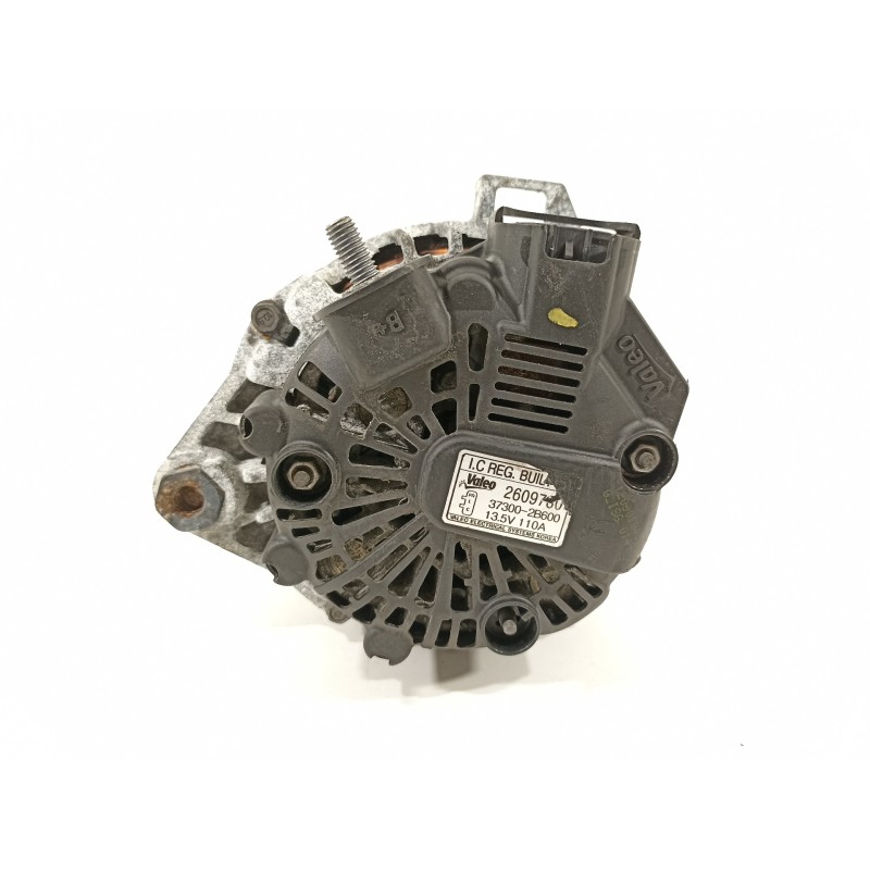 Recambio de alternador para kia sportage basic 4x2 referencia OEM IAM 373002B600  