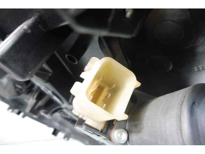 Recambio de elevalunas delantero izquierdo para ford fiesta (cb1) trend referencia OEM IAM 8A6114A389B 32CC80538 