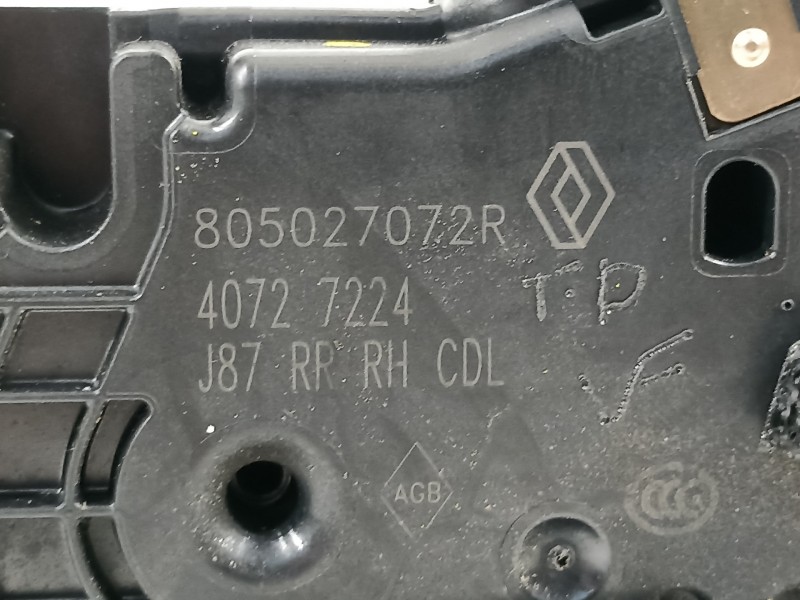 Recambio de cerradura puerta trasera derecha para renault captur limited referencia OEM IAM 805027072R  
