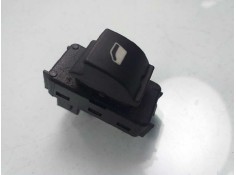 Recambio de mando elevalunas trasero derecho para peugeot 3008 allure referencia OEM IAM 96662297ZD  