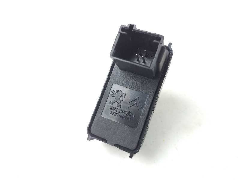 Recambio de mando elevalunas trasero izquierdo para peugeot 3008 allure referencia OEM IAM 96662297ZD  