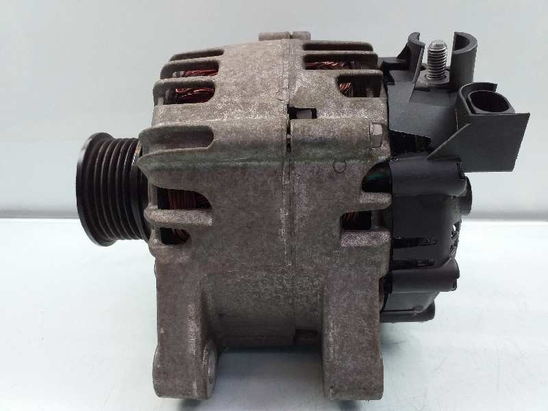 Recambio de alternador para ford fiesta (cb1) trend referencia OEM IAM AV6N10300DC 2112040654 2612672B