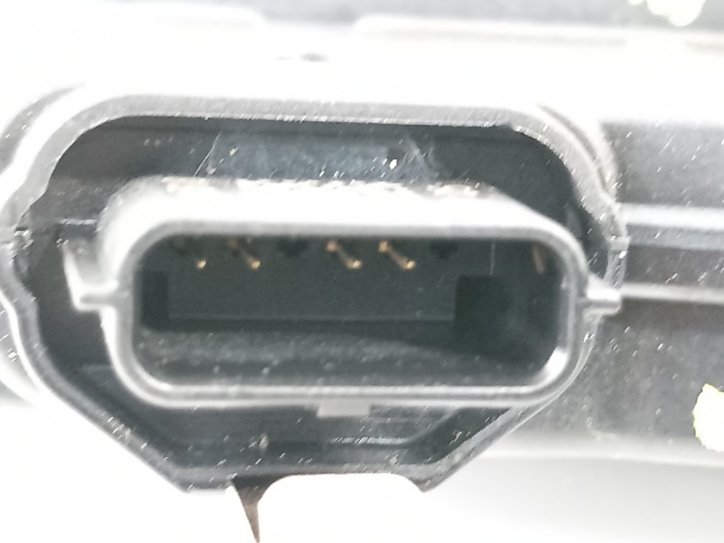 Recambio de cerradura puerta trasera izquierda para renault captur limited referencia OEM IAM 805034742R  