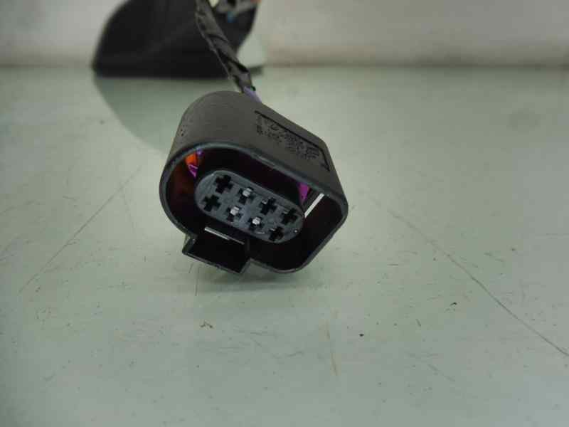 Recambio de retrovisor derecho para seat leon st (5f8) style referencia OEM IAM 5F1857508  