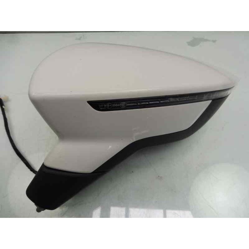 Recambio de retrovisor izquierdo para seat leon st (5f8) style referencia OEM IAM 5F1857507  