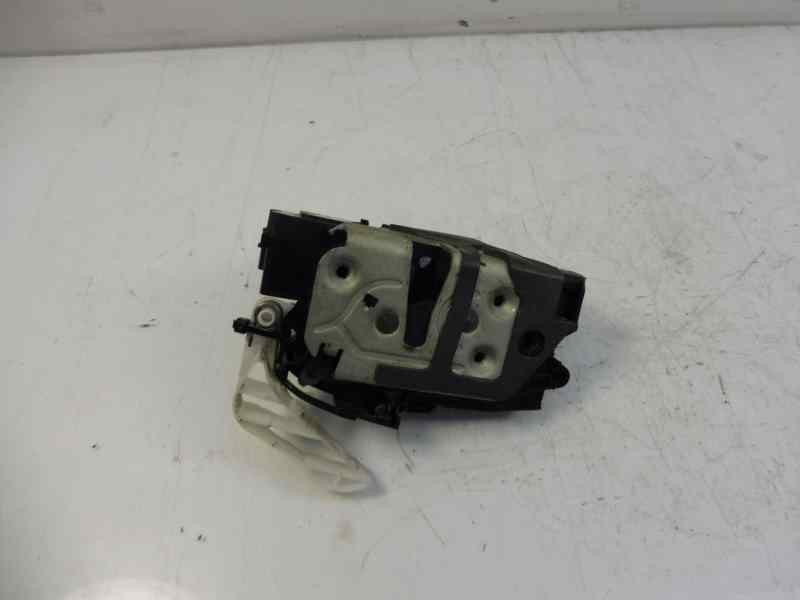 Recambio de cerradura puerta delantera derecha para ford fiesta (cb1) trend referencia OEM IAM 8A6AA21812BJ  