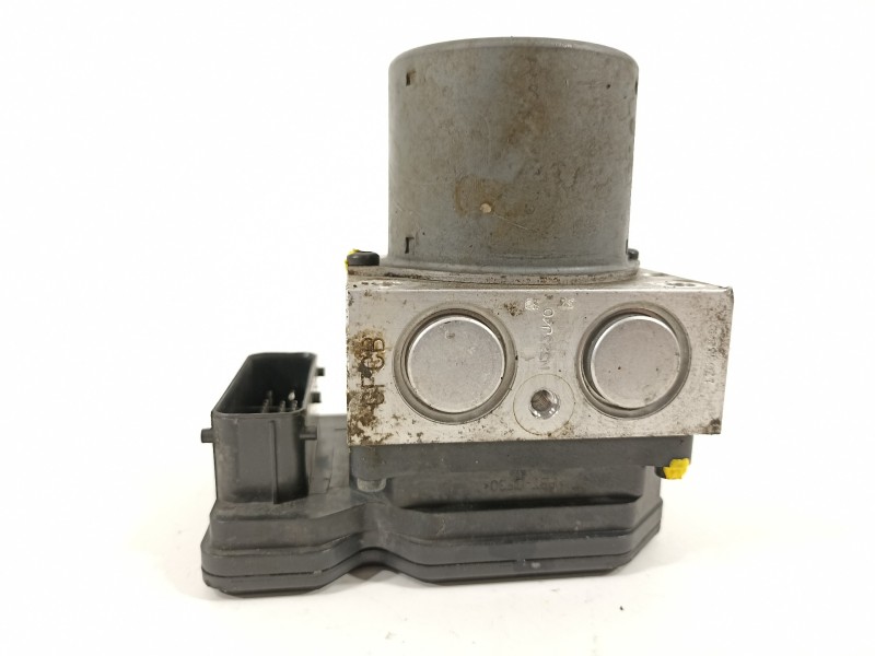 Recambio de abs para kia sportage basic 4x2 referencia OEM IAM 589203U300  