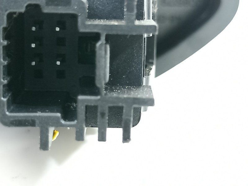 Recambio de warning para renault captur limited referencia OEM IAM 252907372R  