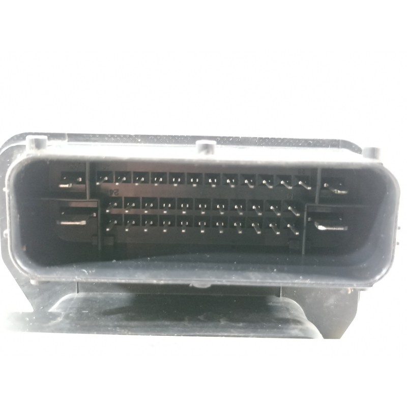 Recambio de abs para kia sportage basic 4x2 referencia OEM IAM 589203U300  