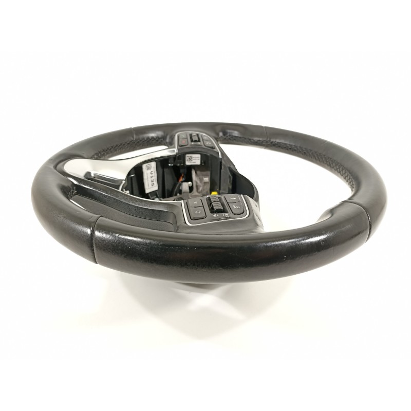 Recambio de volante para kia sportage drive 2wd referencia OEM IAM 56100F1130SA1  