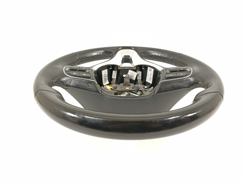 Recambio de volante para kia sportage drive 2wd referencia OEM IAM 56100F1130SA1  