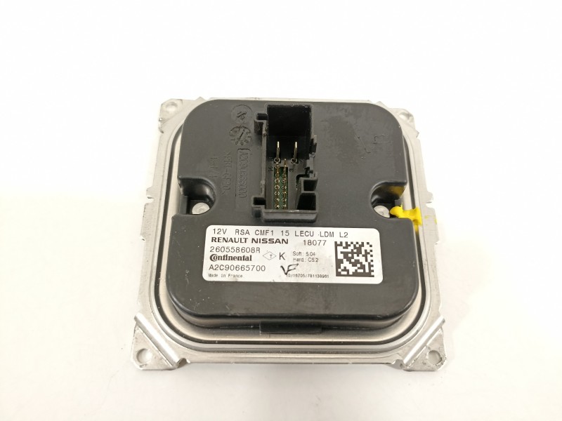 Recambio de centralita faros xenon para renault captur limited referencia OEM IAM 260558608R  