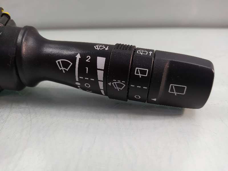 Recambio de mando limpia para kia sportage basic 4x2 referencia OEM IAM 934202K560  