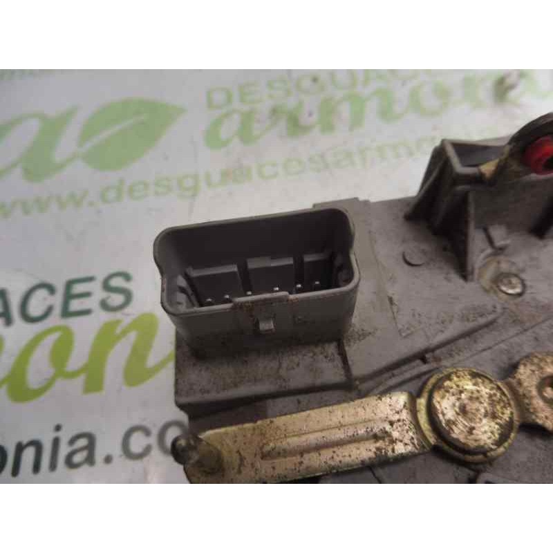 Recambio de cerradura puerta delantera derecha para peugeot expert kombi confort acristaldo (8 asientos) referencia OEM IAM   