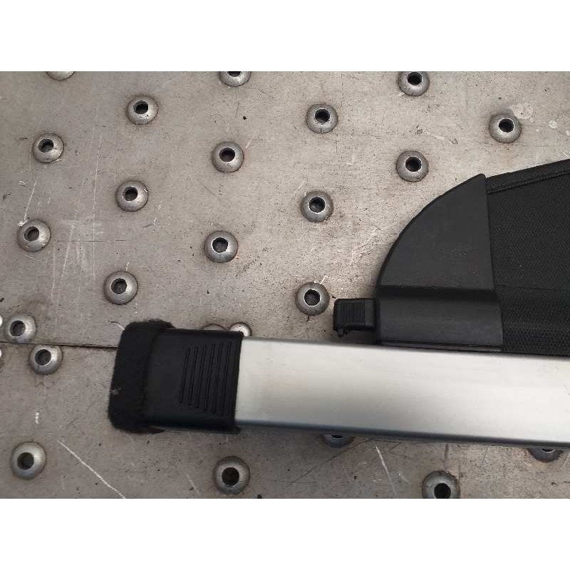 Recambio de bandeja trasera para kia sportage basic 4x2 referencia OEM IAM 859103W000WK  