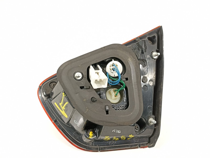 Recambio de piloto trasero izquierdo para kia rio basic referencia OEM IAM 924031W200  