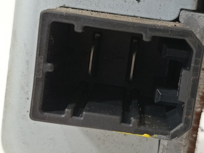 Recambio de columna direccion para kia sportage basic 4x2 referencia OEM IAM 563003U363 563453U511 GM45100300