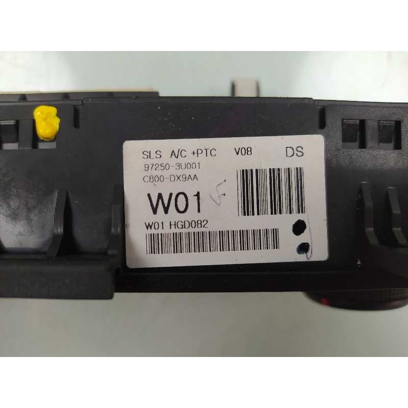 Recambio de mando calefaccion / aire acondicionado para kia sportage basic 4x2 referencia OEM IAM 972503U001  