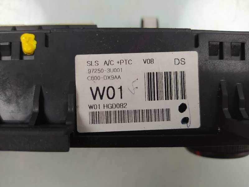 Recambio de mando calefaccion / aire acondicionado para kia sportage basic 4x2 referencia OEM IAM 972503U001  