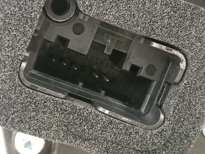 Recambio de cerradura puerta delantera izquierda para seat ibiza (kj1) style go referencia OEM IAM 10B837015B  