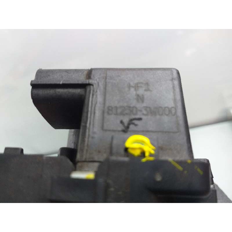 Recambio de cerradura maletero / porton para kia sportage basic 4x2 referencia OEM IAM 812303W000  