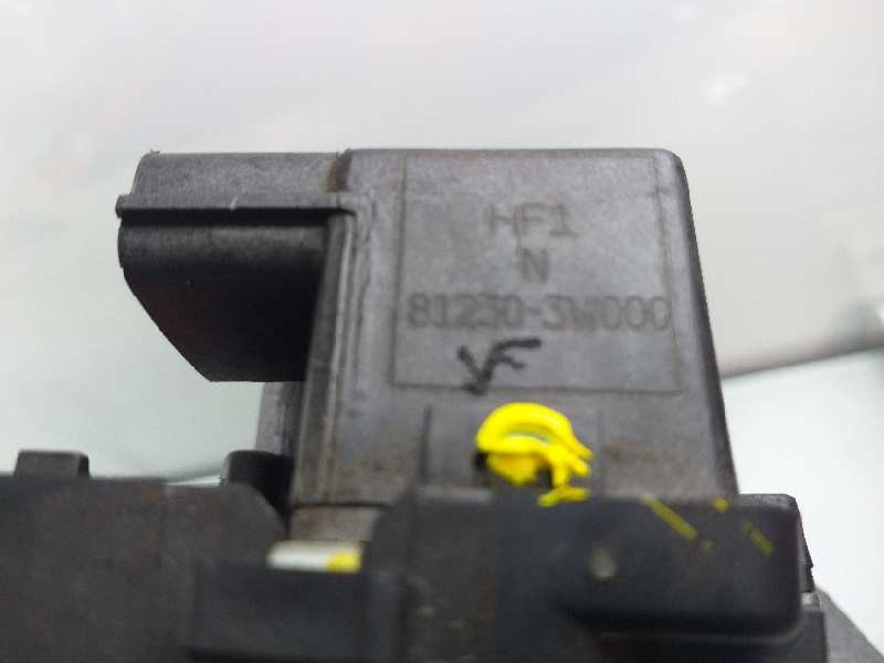 Recambio de cerradura maletero / porton para kia sportage basic 4x2 referencia OEM IAM 812303W000  