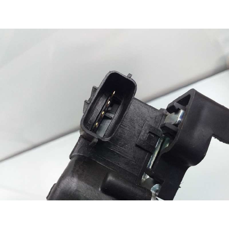 Recambio de cerradura maletero / porton para kia sportage basic 4x2 referencia OEM IAM 812303W000  