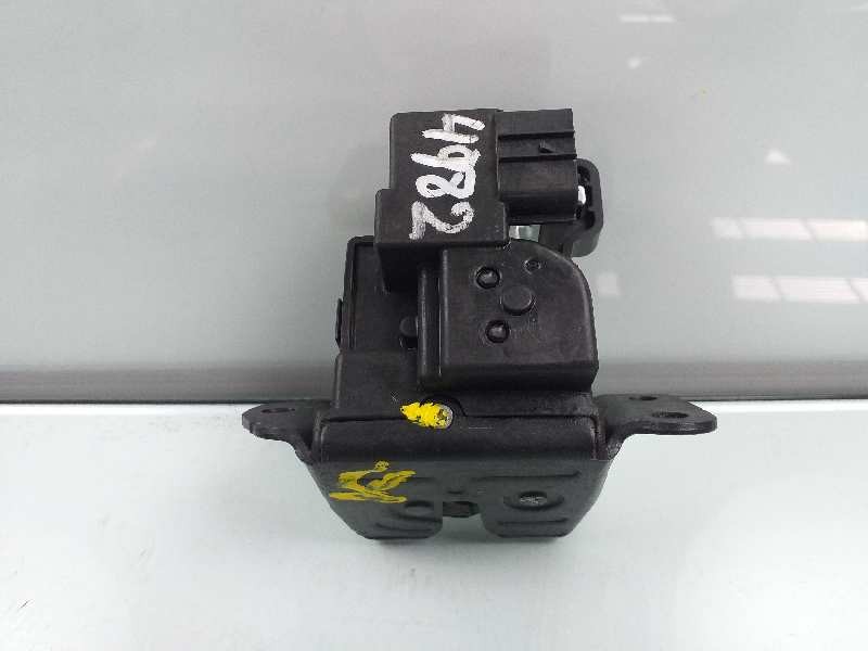 Recambio de cerradura maletero / porton para kia sportage basic 4x2 referencia OEM IAM 812303W000  