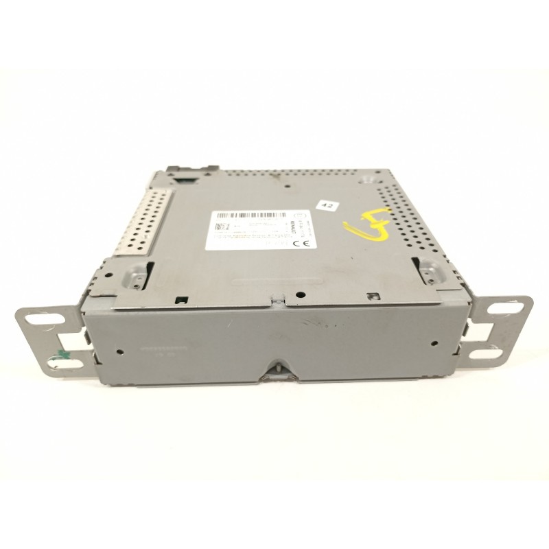 Recambio de sistema audio / radio cd para renault captur limited referencia OEM IAM 281151559R  