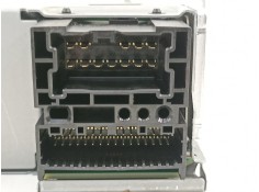 Recambio de sistema audio / radio cd para renault captur limited referencia OEM IAM 281151559R   2