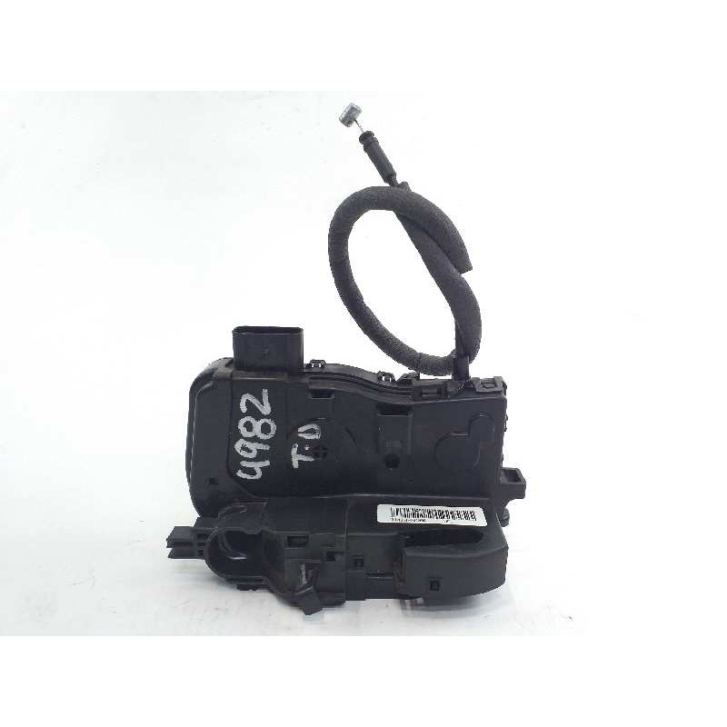 Recambio de cerradura puerta trasera derecha para kia sportage basic 4x2 referencia OEM IAM 814203U000  