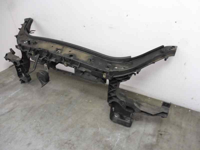 Recambio de panel frontal para renault scenic ii confort dynamique referencia OEM IAM 674061422R  