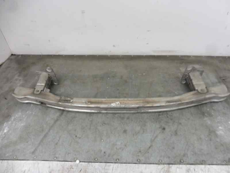 Recambio de refuerzo paragolpes delantero para renault scenic ii confort dynamique referencia OEM IAM   