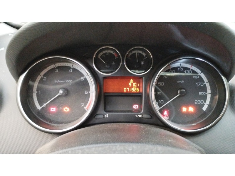 Recambio de cuadro instrumentos para peugeot 308 confort referencia OEM IAM 9665107380  