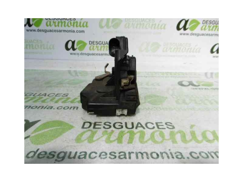 Recambio de cerradura puerta trasera derecha para bmw serie 3 berlina (e46) 330d referencia OEM IAM 51227011246  