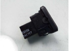 Recambio de mando elevalunas delantero derecho para fiat nuova 500 (150) lounge referencia OEM IAM 3050634311C   2