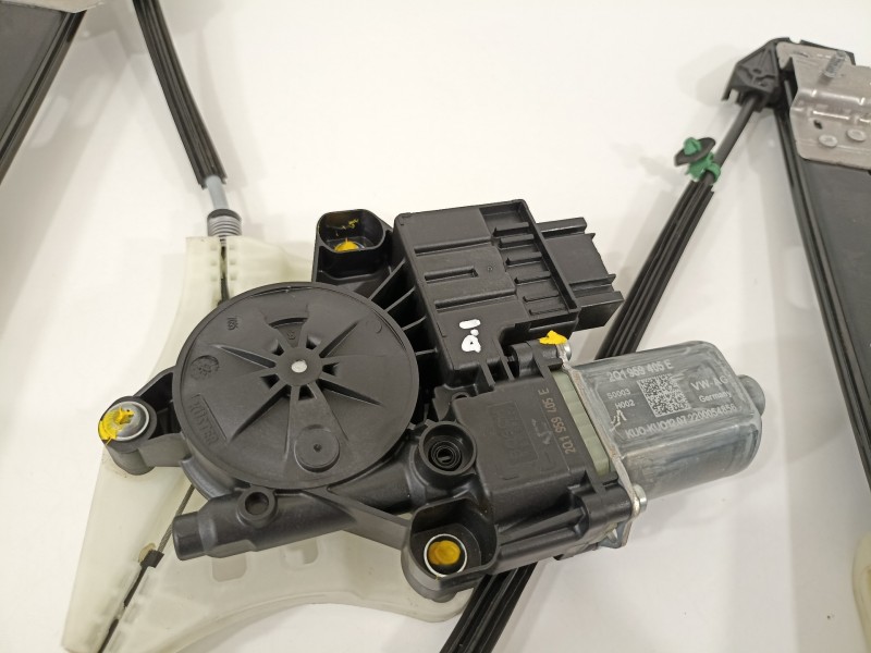 Recambio de elevalunas delantero izquierdo para seat ibiza (kj1) style go referencia OEM IAM 6F0837461C 2Q1959405E 