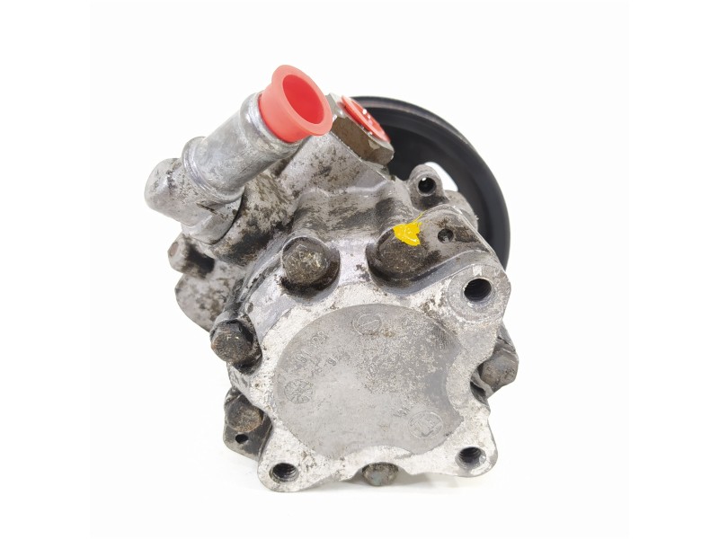 Recambio de bomba direccion para volkswagen passat berlina (3b2) trendline referencia OEM IAM 8D0145156T  