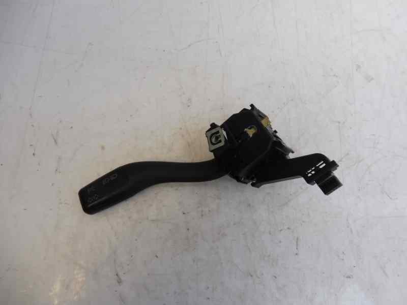 Recambio de mando intermitentes para audi a3 (8p) 1.9 tdi ambition referencia OEM IAM 8P0953513A  