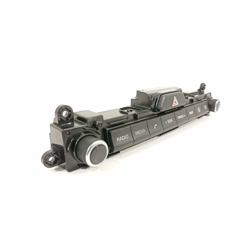 Recambio de warning para kia sportage drive 2wd referencia OEM IAM D996568020  