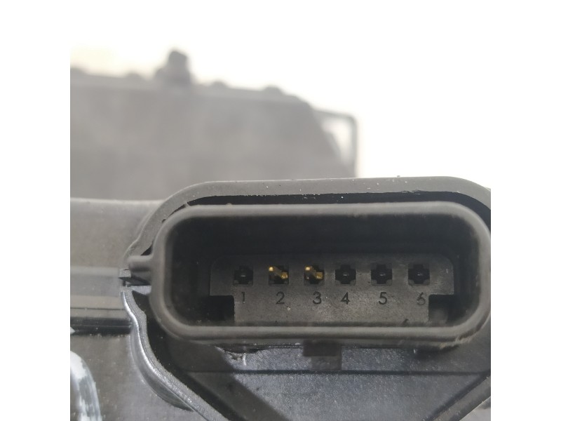 Recambio de cerradura puerta trasera izquierda para nissan micra v (k14) acenta referencia OEM IAM 825005FA0A  