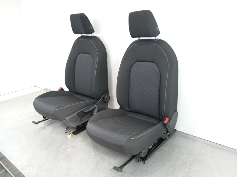 Recambio de juego asientos completo para seat ibiza (kj1) style go referencia OEM IAM 2Q4881105  