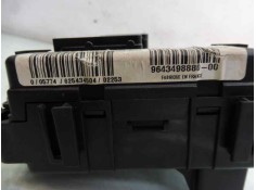 Recambio de caja reles / fusibles para citroën c5 berlina 2.0 hdi exclusive automático referencia OEM IAM 9643498880 BSMB3  2