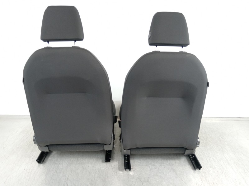 Recambio de juego asientos completo para seat ibiza (kj1) style go referencia OEM IAM 2Q4881105  