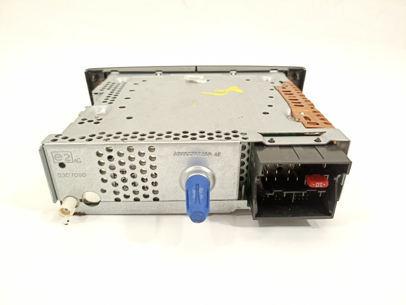 Recambio de sistema audio / radio cd para peugeot 308 confort referencia OEM IAM 96650205XH  